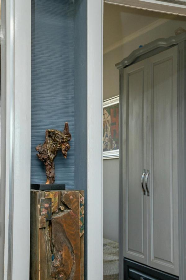 Art Luxury Apartment Burgas Stad Buitenkant foto